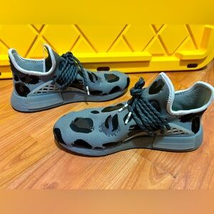 Adidas NMD Hu Pharrell Animal Leopard print